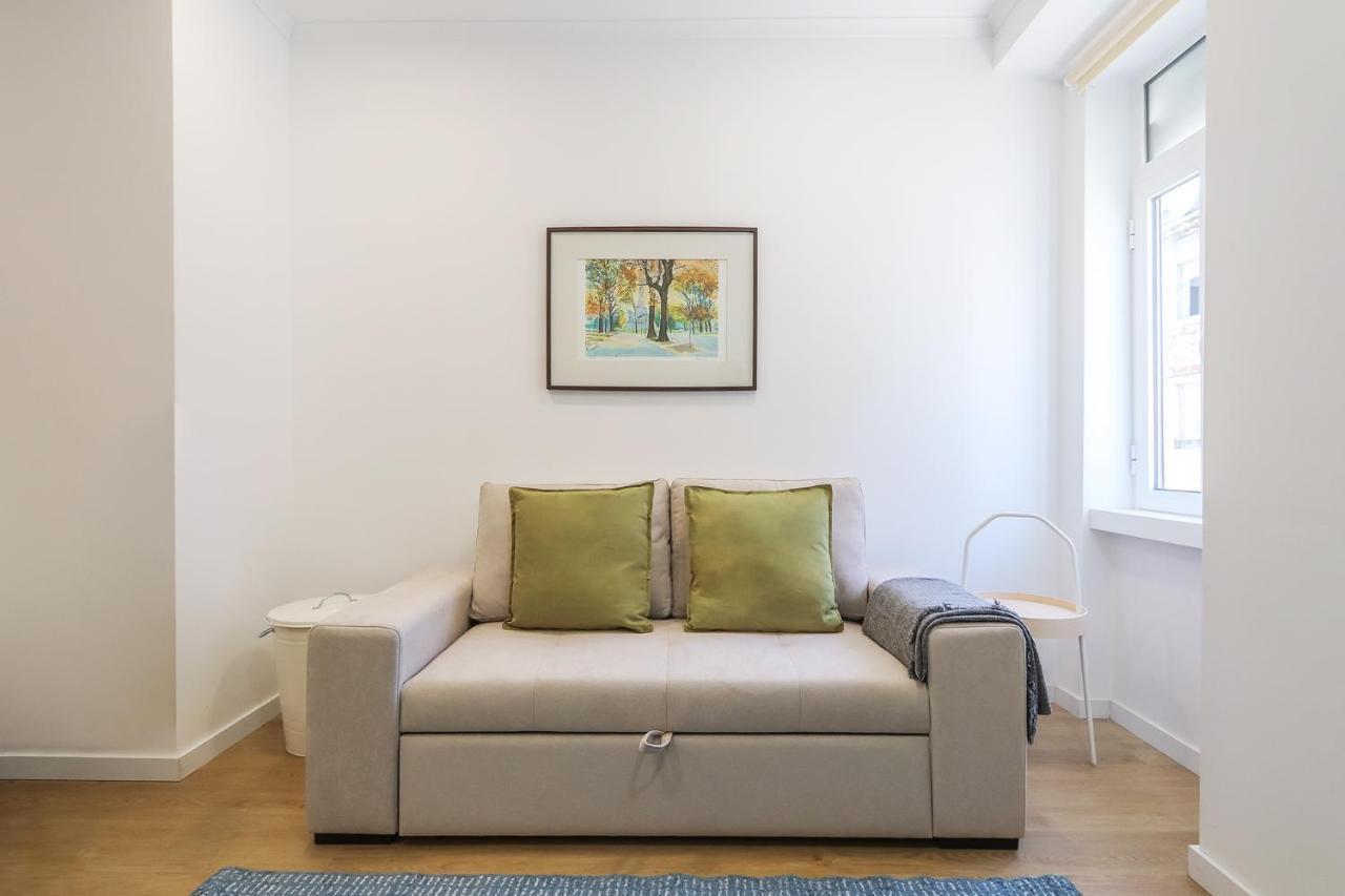 Vita Portucale ! Stylish Apartment Campo Ourique Lisboa Exteriör bild