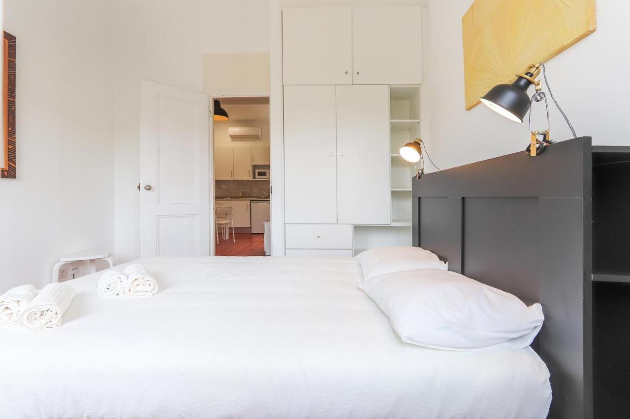 Vita Portucale ! Stylish Apartment Campo Ourique Lisboa Exteriör bild