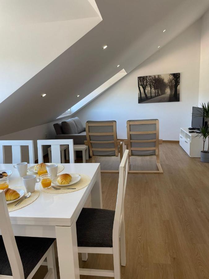 Vita Portucale ! Stylish Apartment Campo Ourique Lisboa Exteriör bild