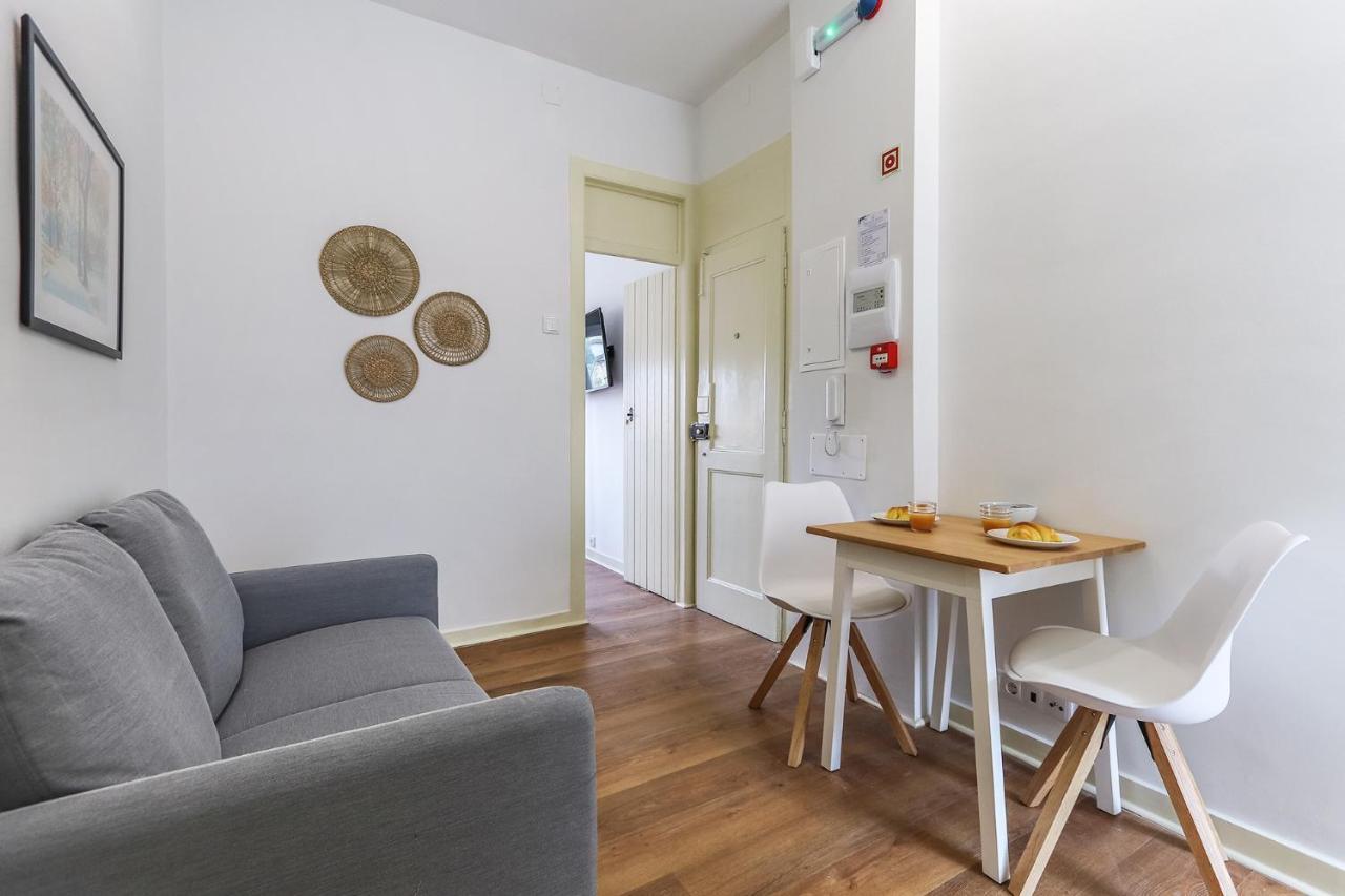 Vita Portucale ! Stylish Apartment Campo Ourique Lisboa Exteriör bild